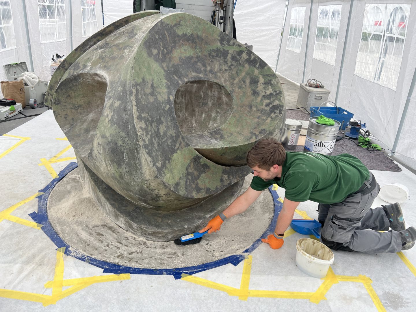 Sichtbeton Neugestaltung des Brunnens auf dem Marktplatz in Lengerich.